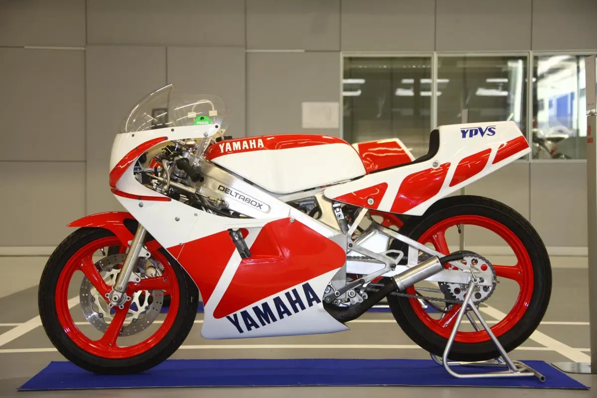 Agostini e Dovizioso raccontano la storia di Yamaha nelle gare (16)