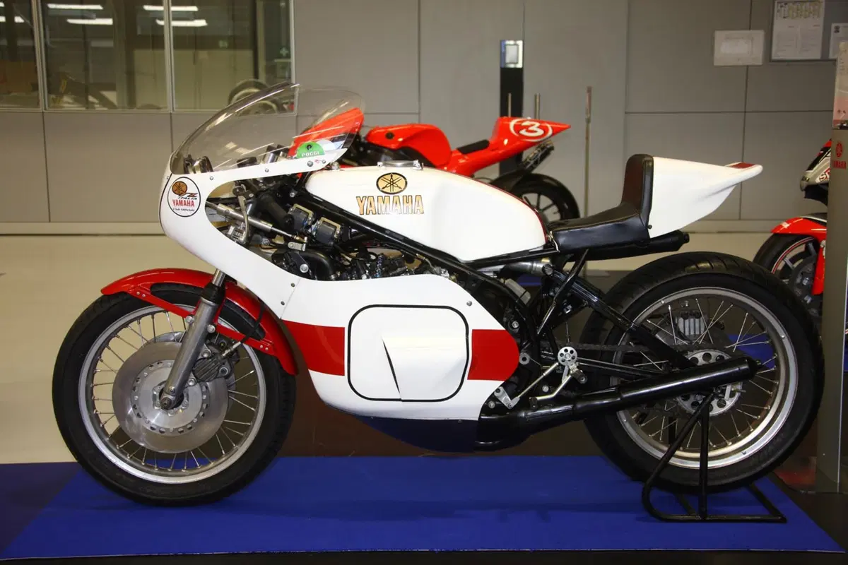 Agostini e Dovizioso raccontano la storia di Yamaha nelle gare (20)