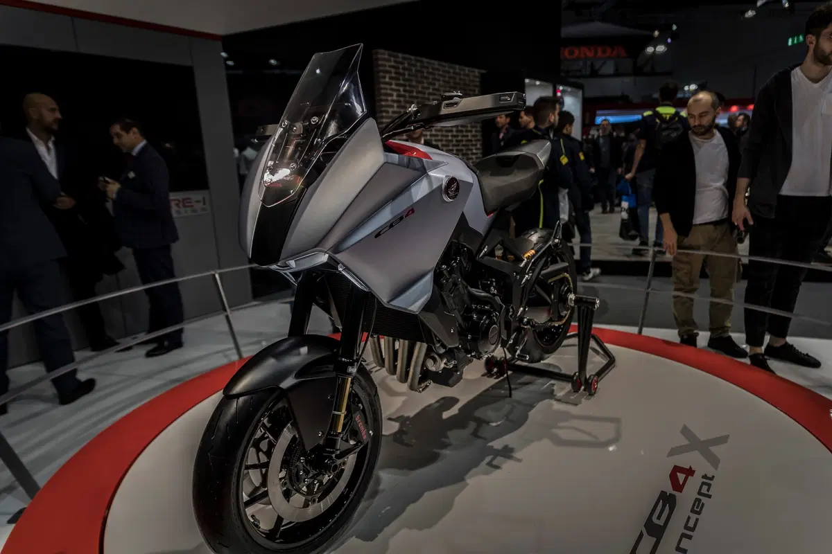 Honda CB4X concept a EICMA 2019  (4)