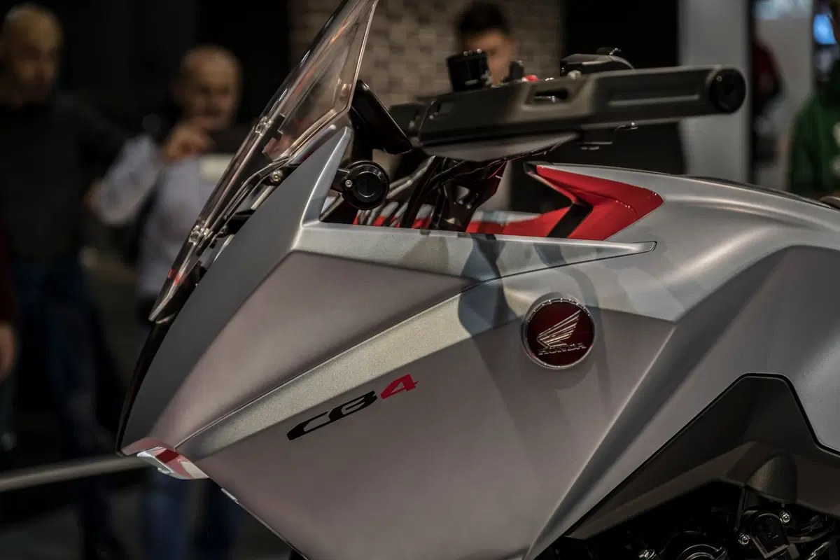 Honda CB4X concept a EICMA 2019  (8)