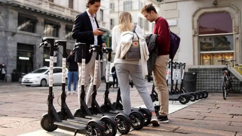Helbiz Unlimited. L'abbonamento flat per lo sharing di eBike e monopattini elettrici
