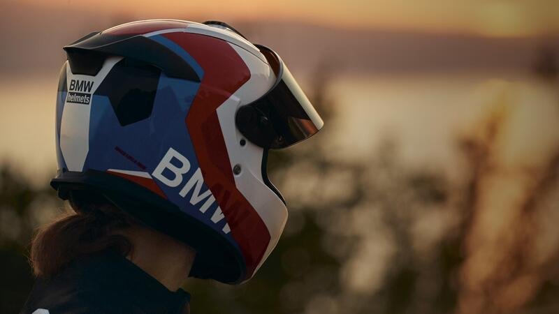 Fase 2: BMW Motorrad riapre la rete. Obiettivo massima sicurezza