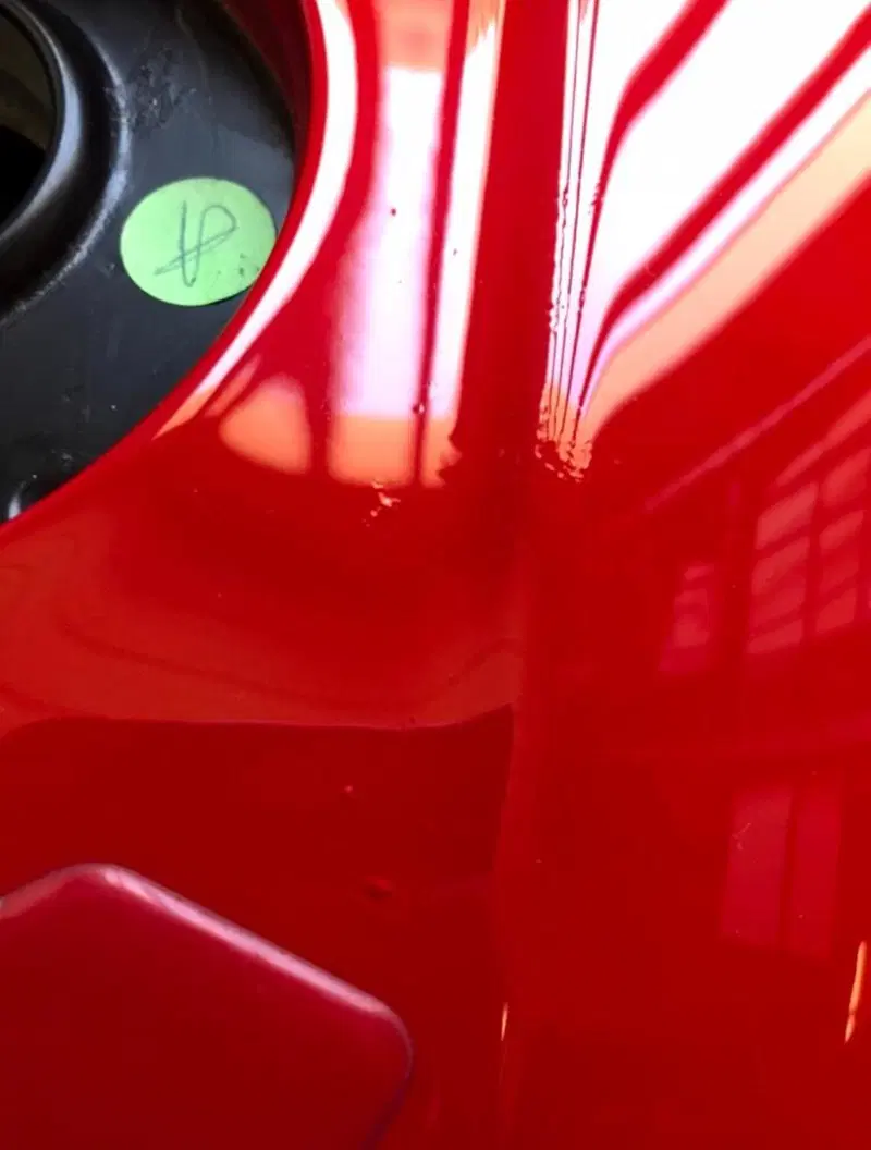Serbatoio rosso MV F4 MV Agusta (5)