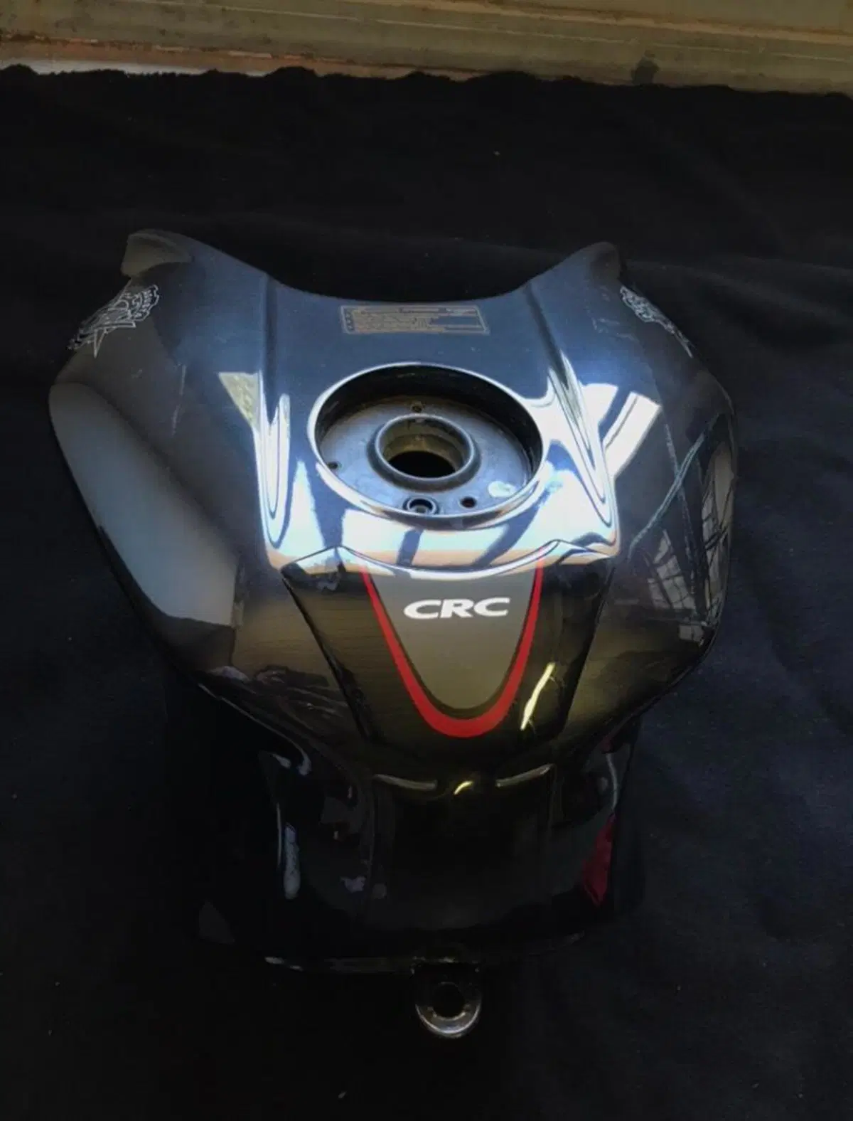 Serbatoio nero MV F4 seminuovo MV Agusta (2)