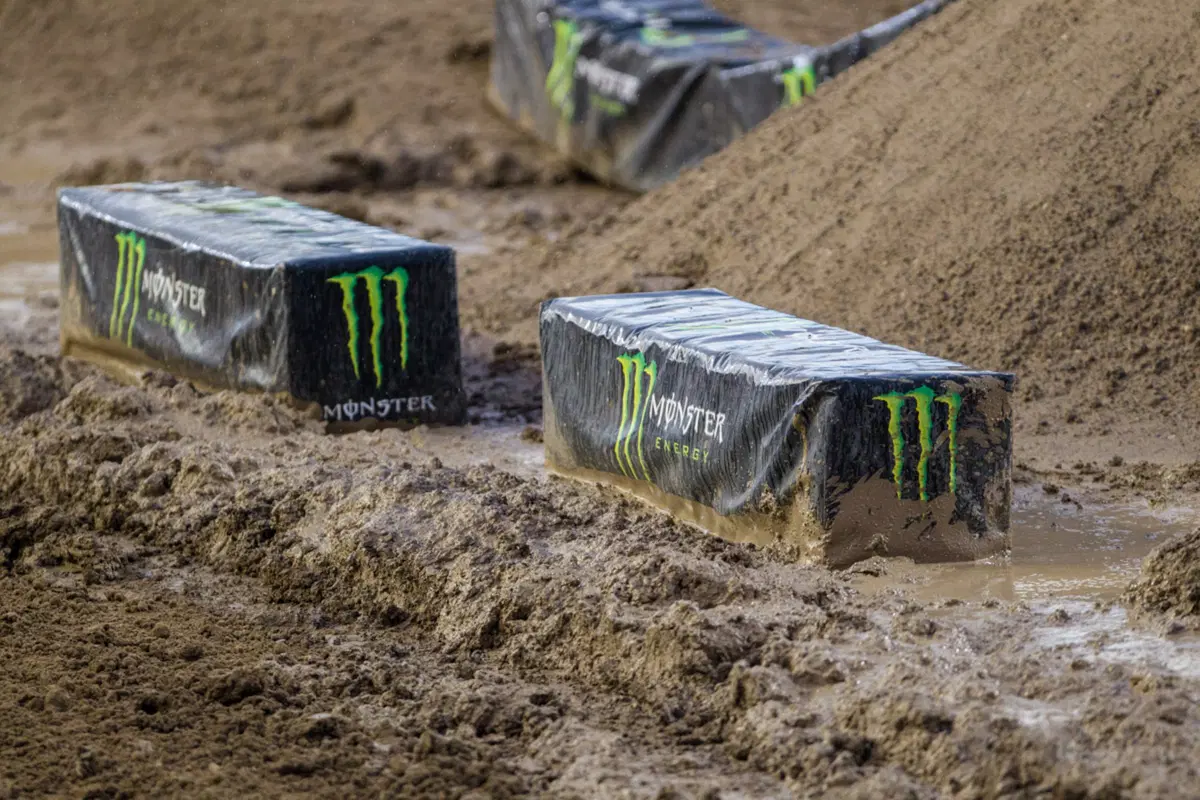 Ride in the USA. La Mud Race Blues a Las Vegas (14)