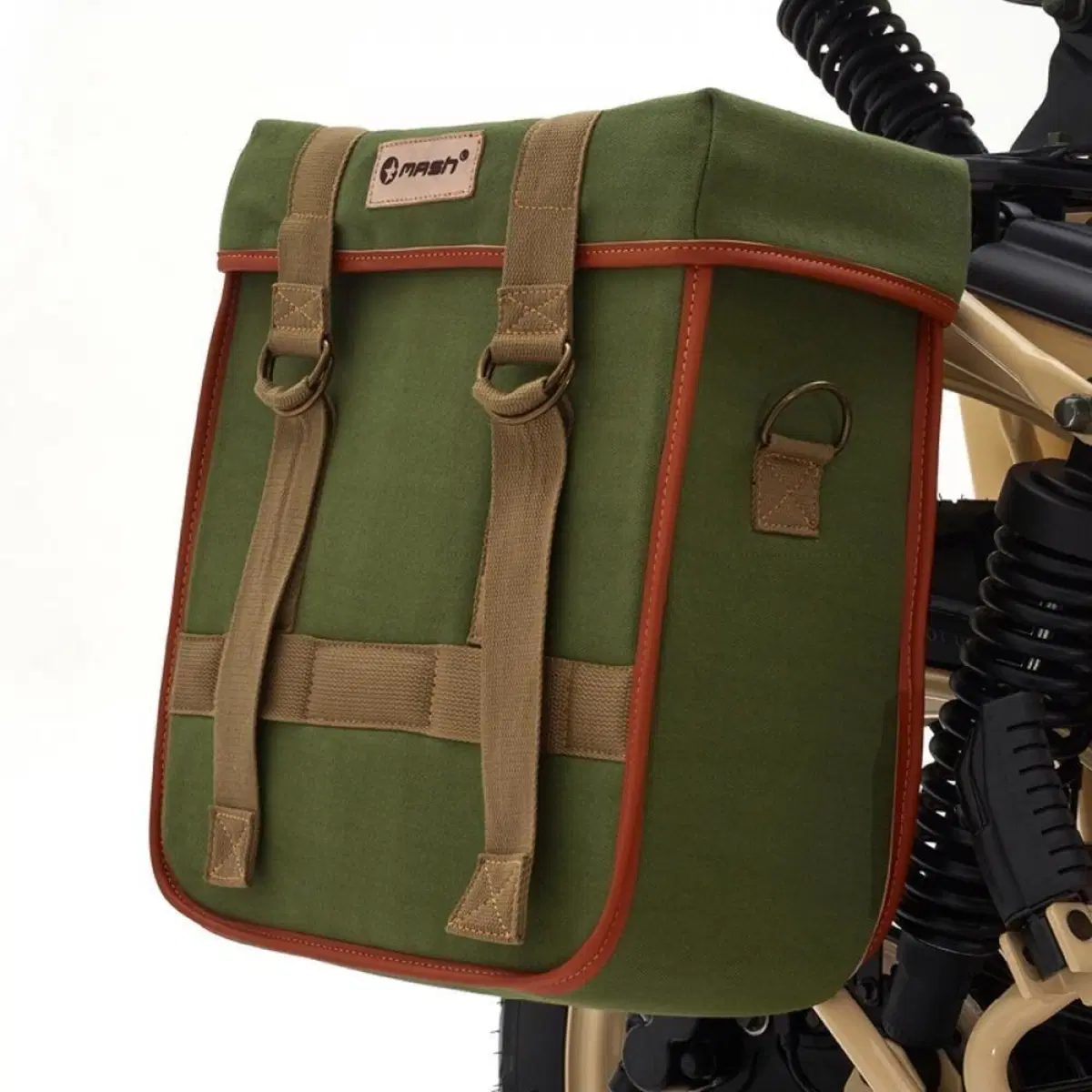 Mash Desert Force 400 2020. Nuova serie limitata (9)