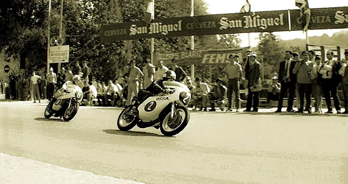 Santiago Herrero: era in testa al mondiale, cadde al TT (11)