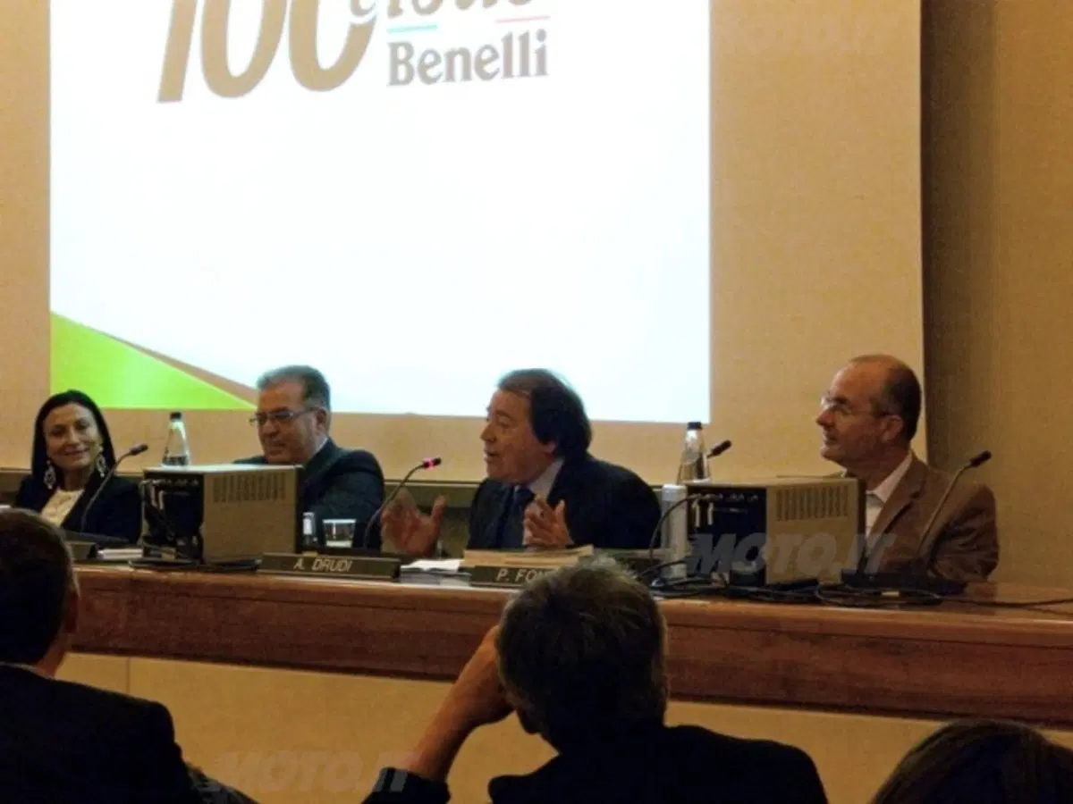 Benelli 100 e lode: premiati i ragazzi che hanno partecipato al concorso (2)