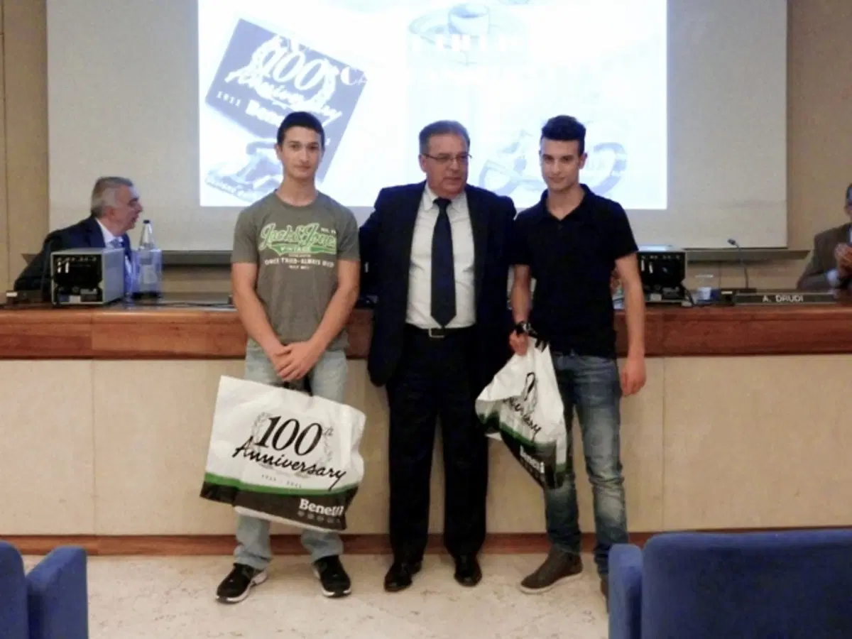 Benelli 100 e lode: premiati i ragazzi che hanno partecipato al concorso (4)