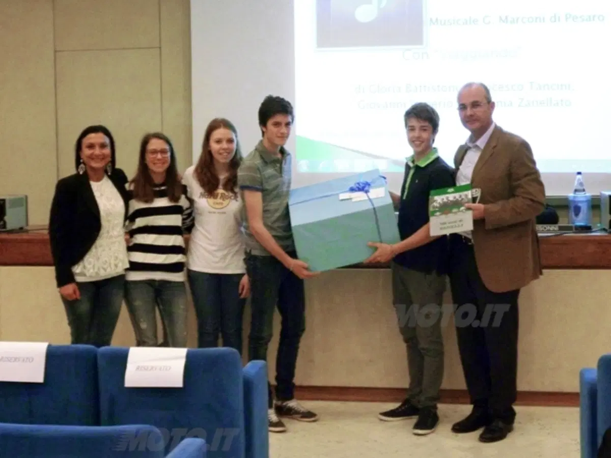 Benelli 100 e lode: premiati i ragazzi che hanno partecipato al concorso (10)