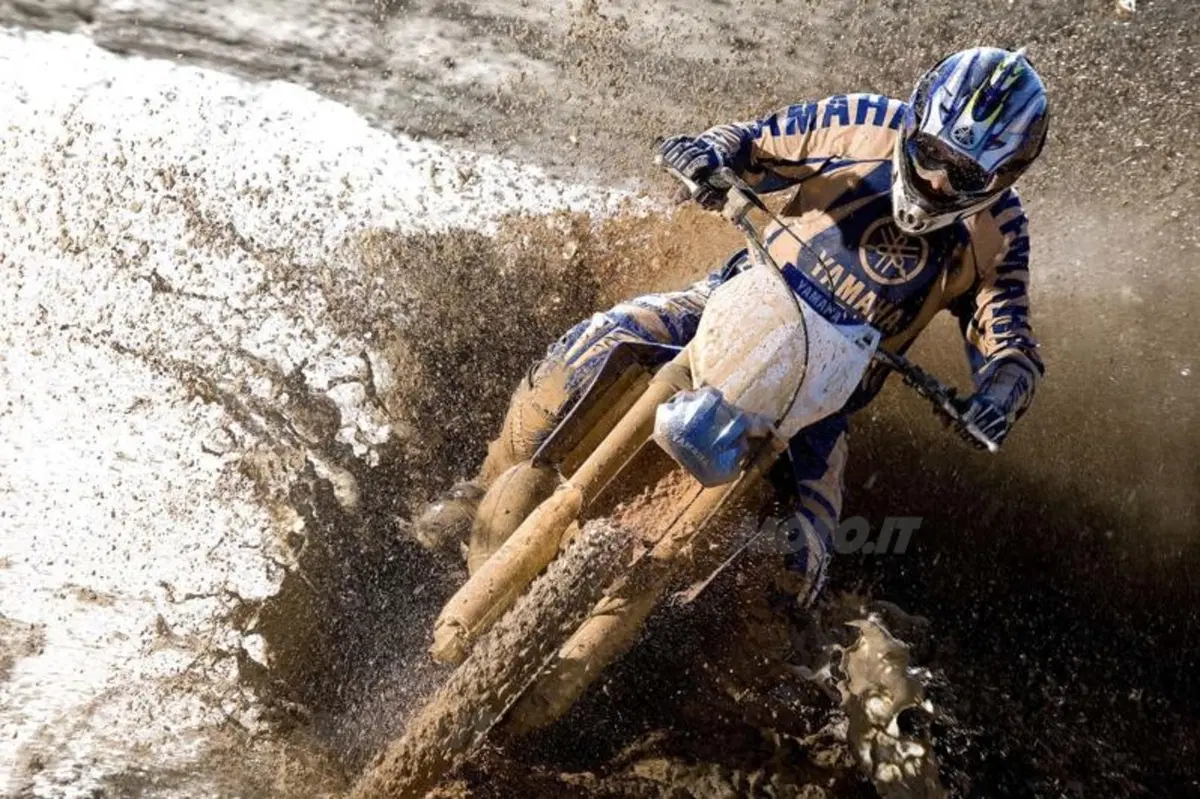 Yamaha presenta la gamma Motocross 2013 (7)