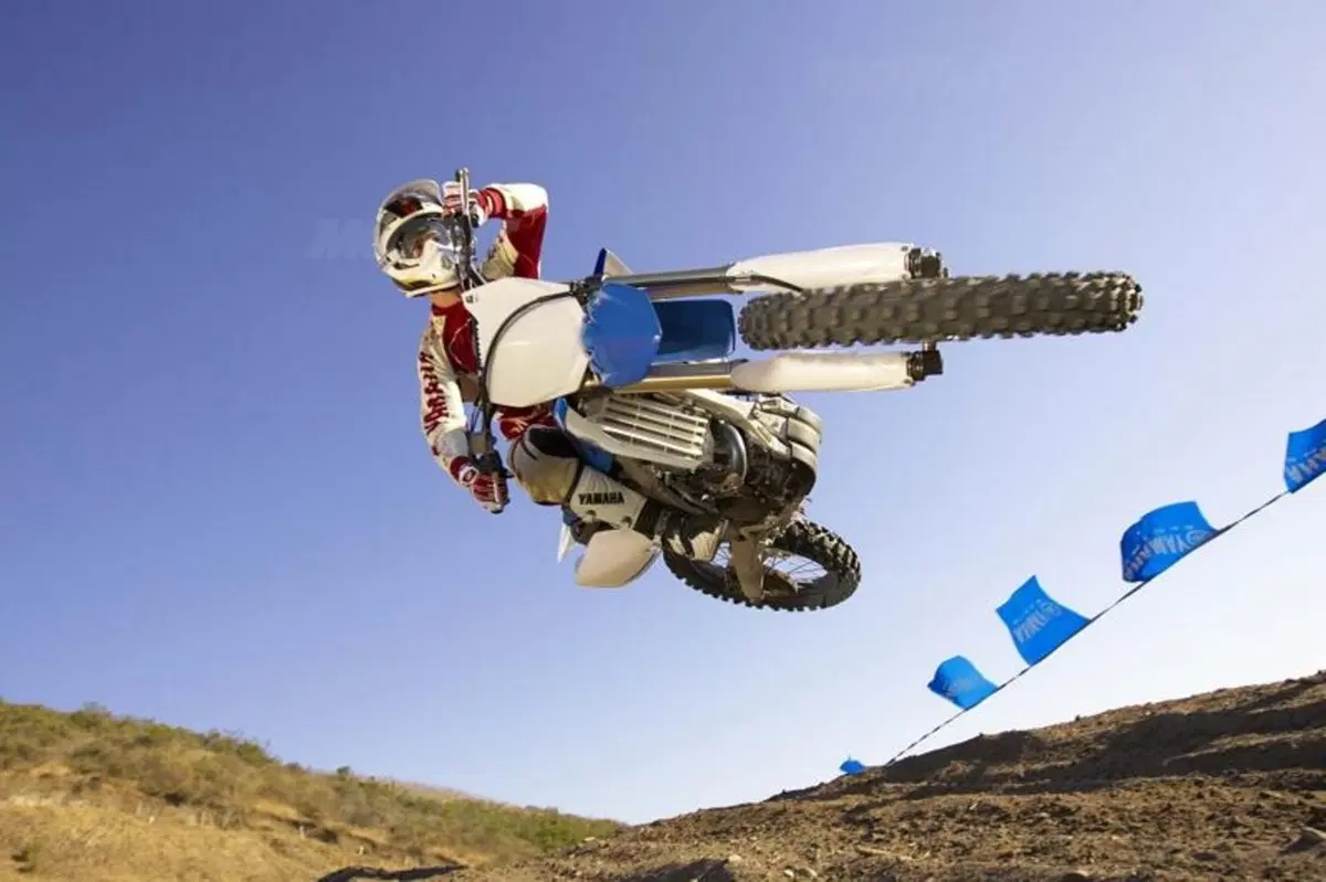 Yamaha presenta la gamma Motocross 2013 (12)
