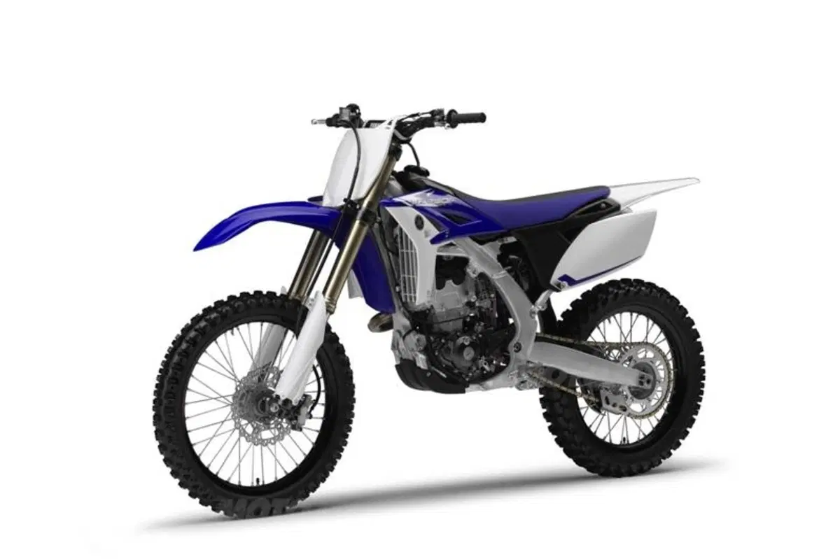 Yamaha presenta la gamma Motocross 2013 (14)