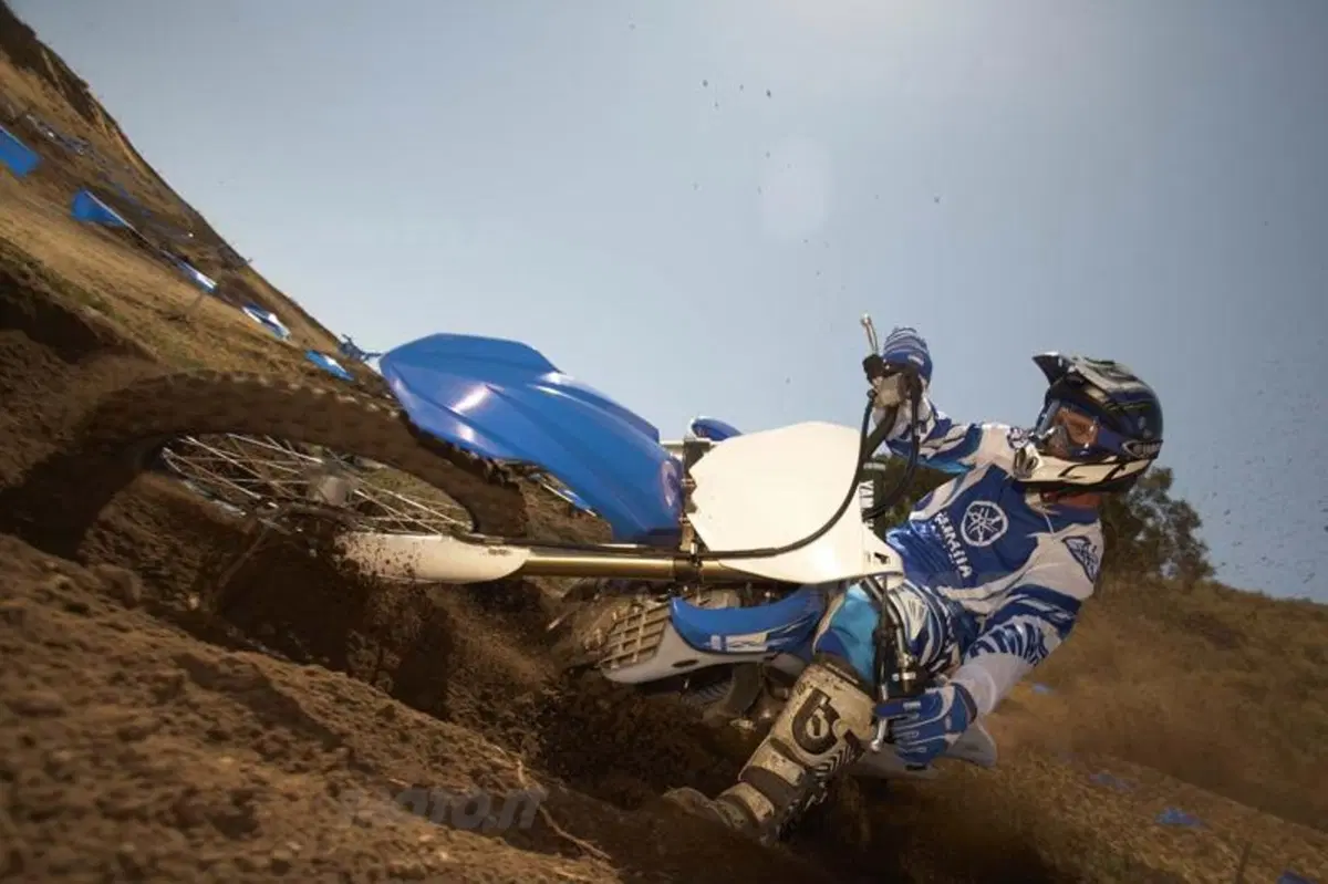 Yamaha presenta la gamma Motocross 2013 (19)