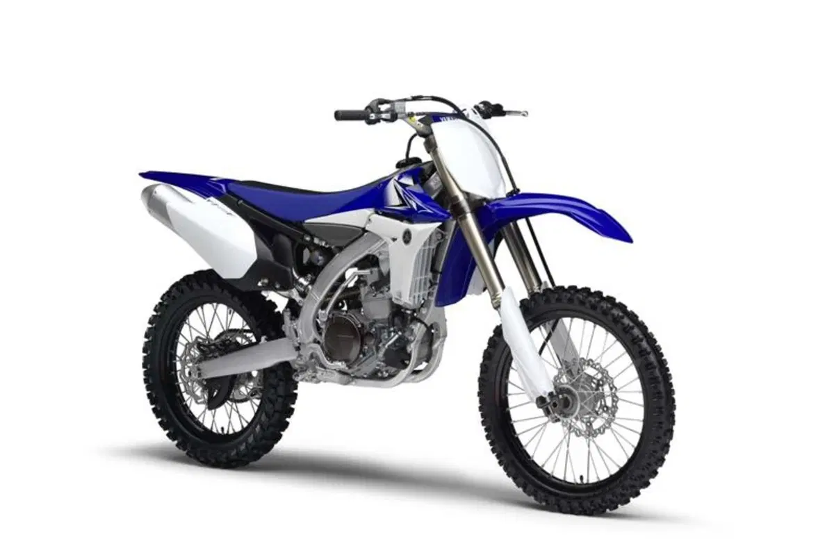Yamaha presenta la gamma Motocross 2013 (22)