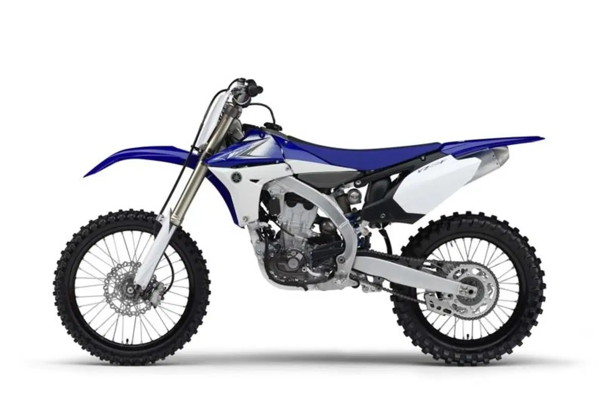 Yamaha presenta la gamma Motocross 2013 (24)