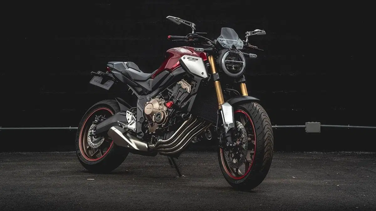 Garage Dreams: 36 Honda CB 650R special. Quale la più bella?  (18)