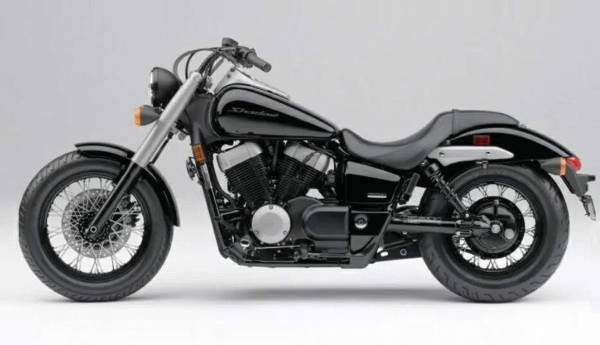 Honda VT 750 C VT 750 C Shadow Phantom (2)
