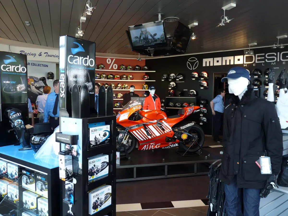 Ber Store inaugurato a Modena (25)