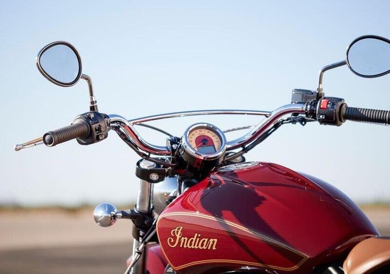 Indian Scout Scout 100th Anniversary (2020) (2)