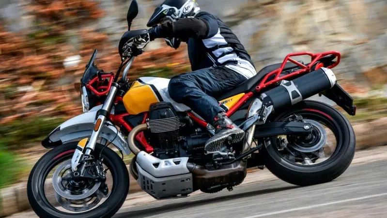 Gruppo Piaggio: trimestrale in calo, ma la V85TT piace