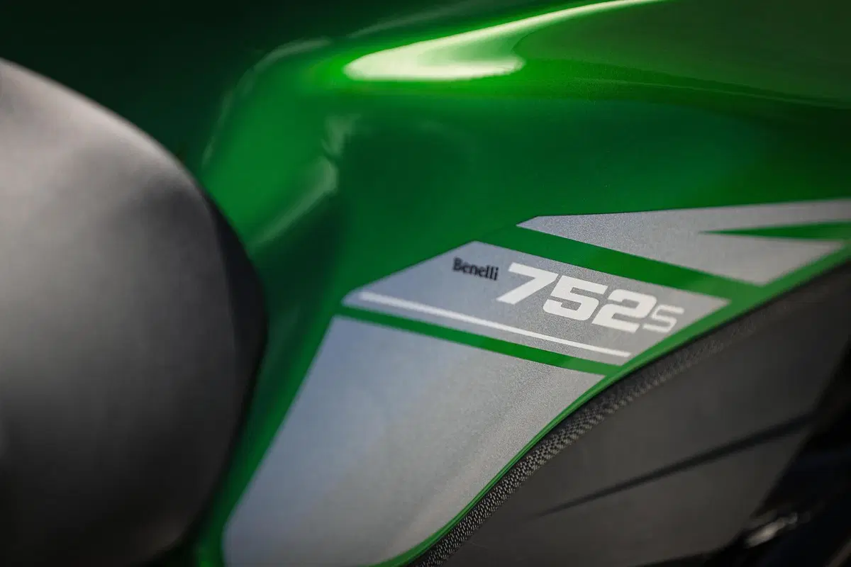 Benelli 752S TEST: pro & contro della nuova nuda di Pesaro (4)