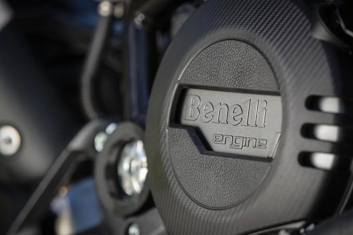 Benelli 752S TEST: pro & contro della nuova nuda di Pesaro (7)