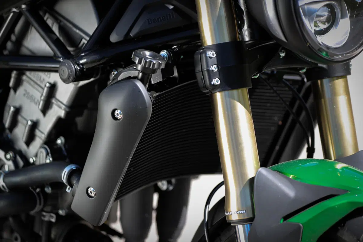 Benelli 752S TEST: pro & contro della nuova nuda di Pesaro (11)