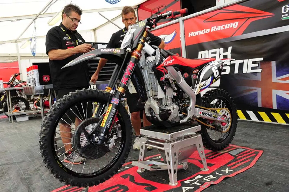 Giacomo Gariboldi: "La forcella ad aria è il futuro del Motocross"