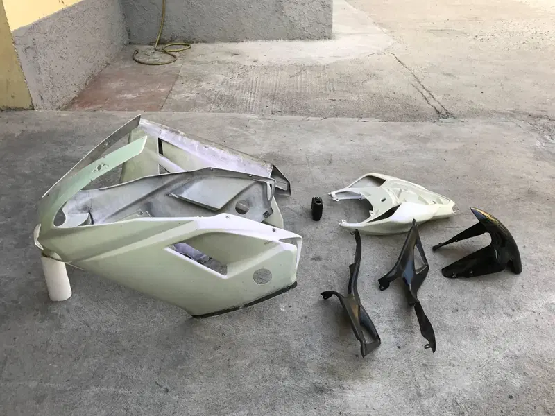 Carene stradali non originali Ducati 848 (2)