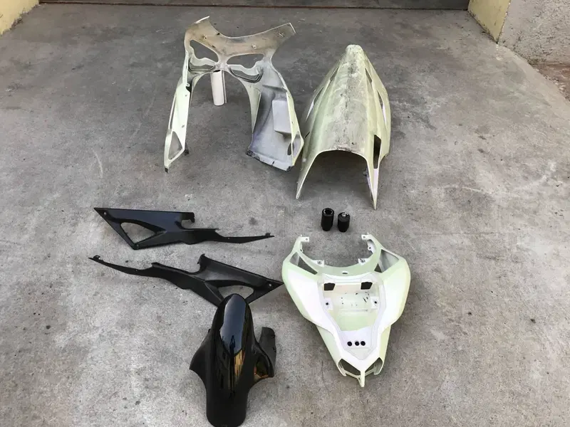 Carene stradali non originali Ducati 848 (4)