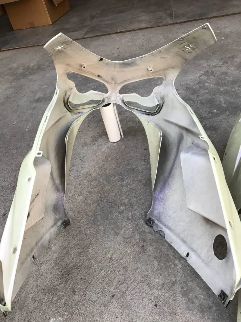 Carene stradali non originali Ducati 848 (5)
