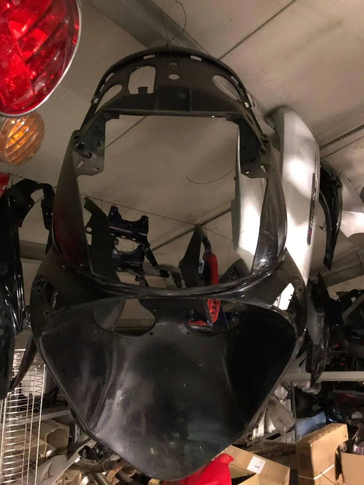 Cupolino Scudo anteriore Aprilia Leonardo 250 (3)