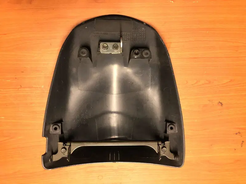 Unghia Monoposto Kawasaki ZX-6R - Z 750 - Z 1000 (4)