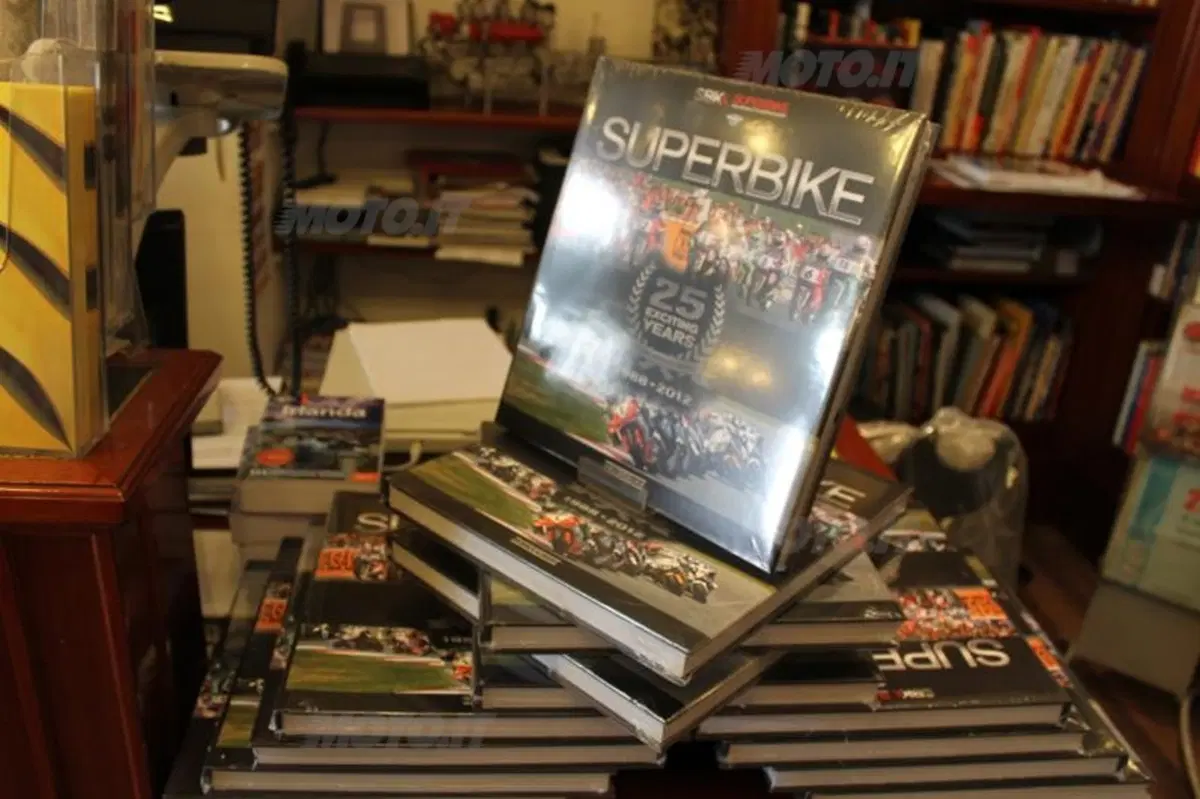 Claudio Porrozzi presenta il suo libro dedicato ai 25 anni della SBK  (5)