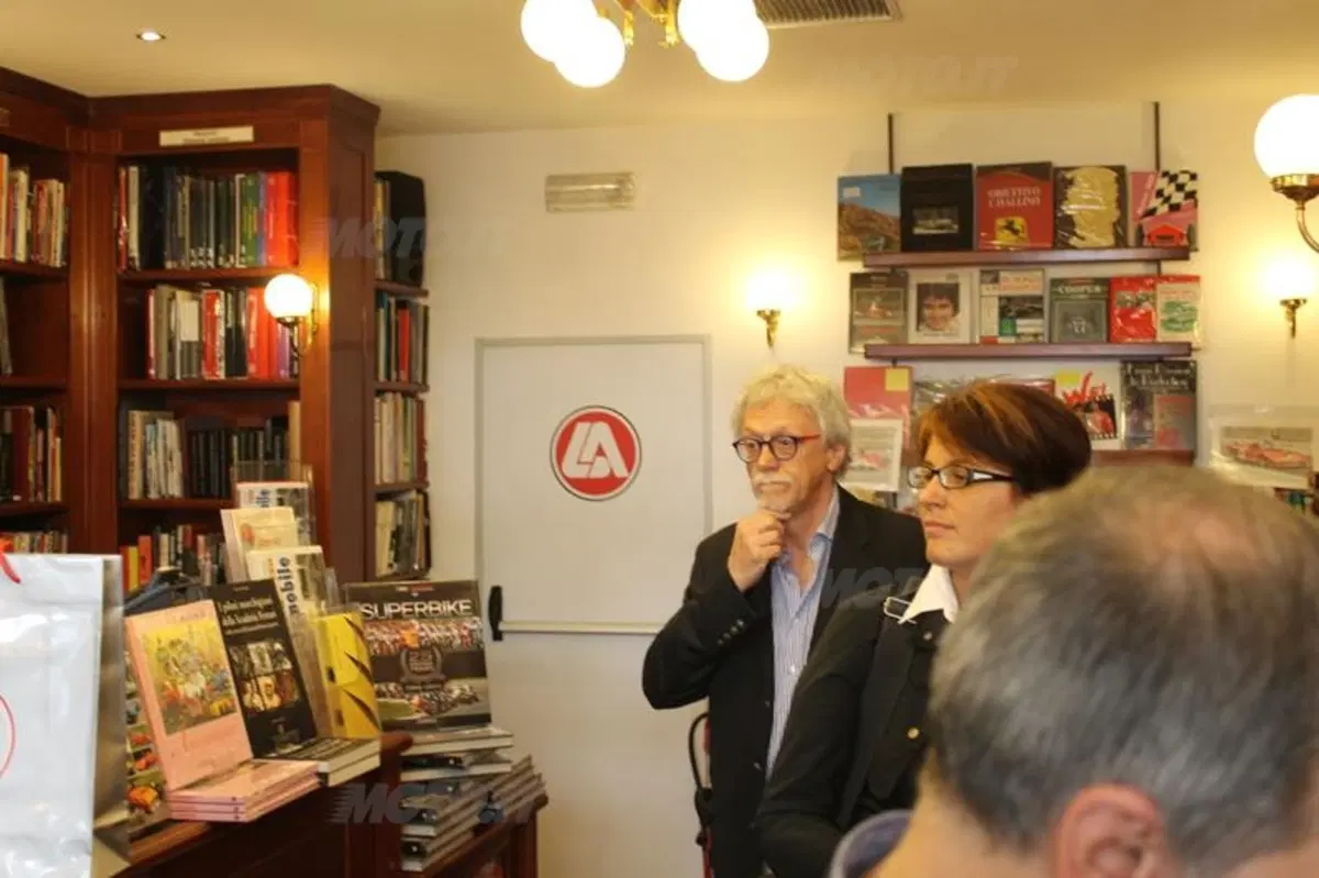 Claudio Porrozzi presenta il suo libro dedicato ai 25 anni della SBK  (9)