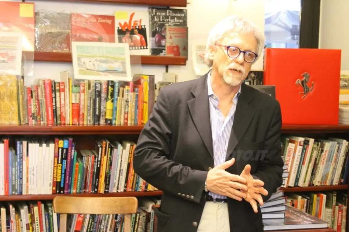 Claudio Porrozzi presenta il suo libro dedicato ai 25 anni della SBK  (18)
