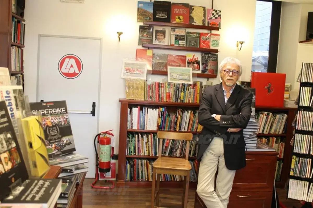 Claudio Porrozzi presenta il suo libro dedicato ai 25 anni della SBK  (20)
