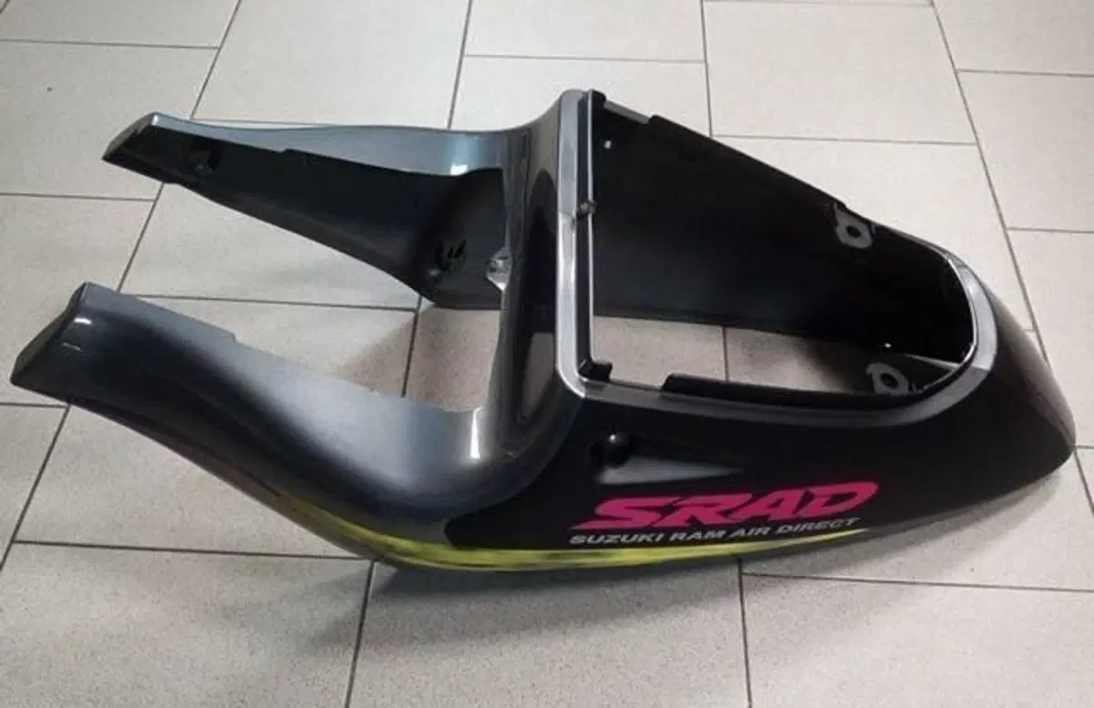 Codone Suzuki GSXR SRAD (7)