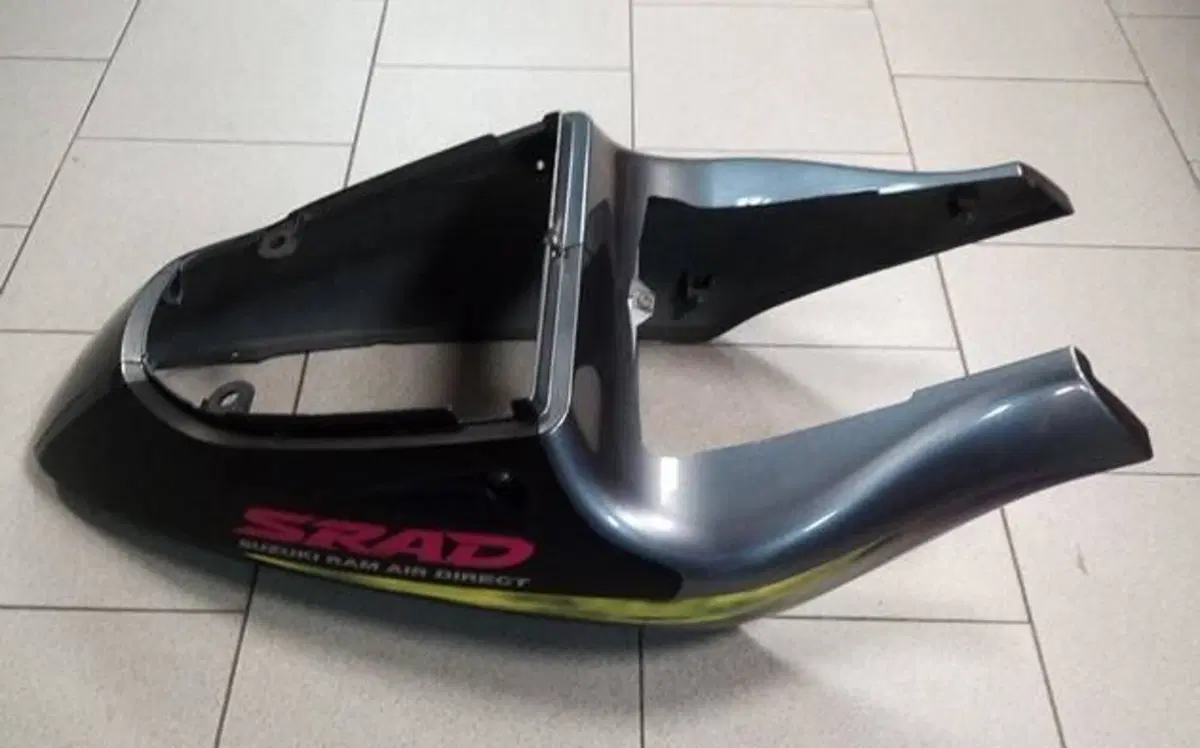 Codone Suzuki GSXR SRAD (8)