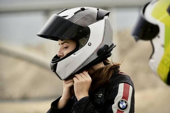 BMW Motorrad: 5 anni di garanzia su tutti i caschi