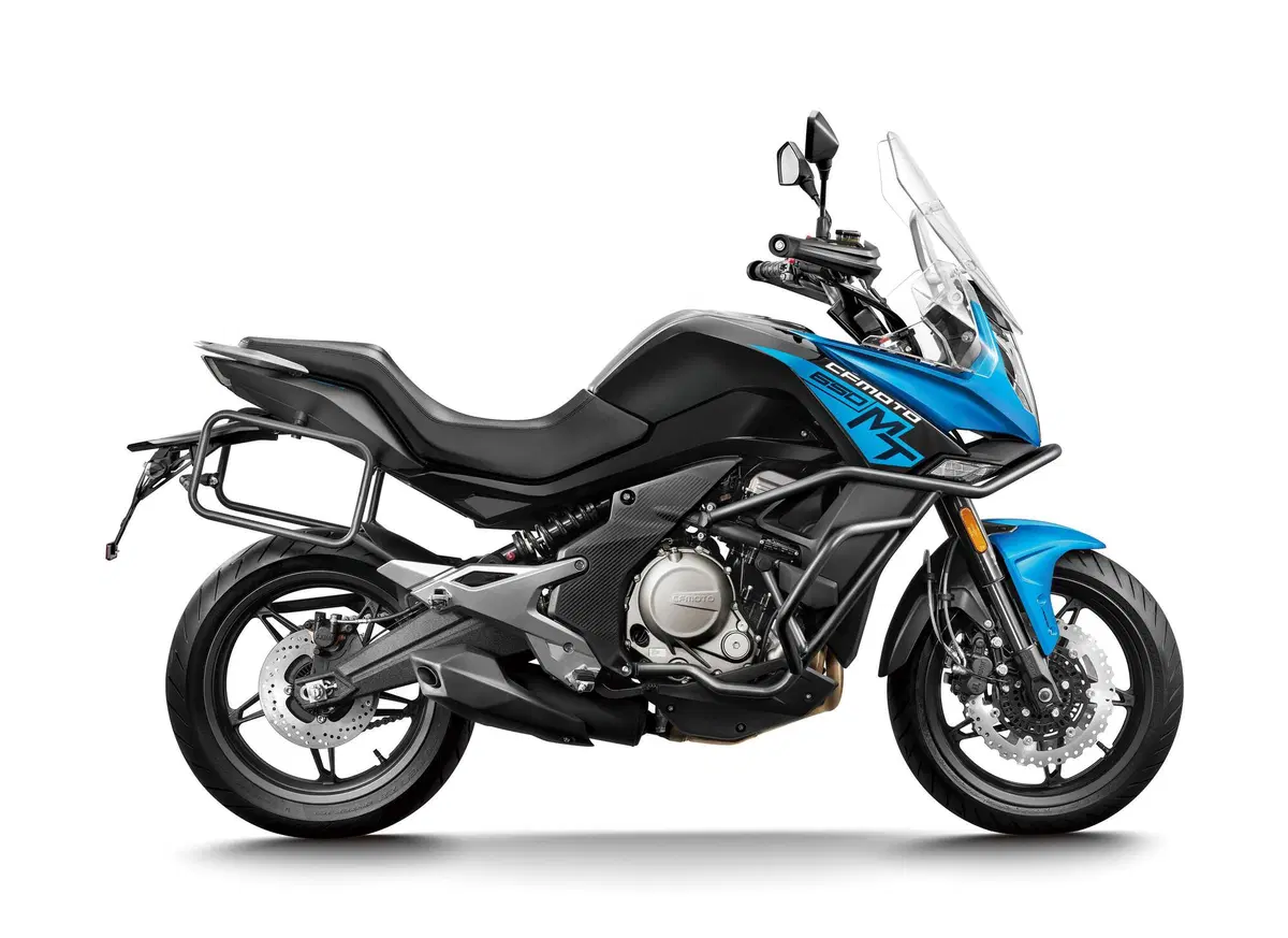 CFMOTO MT 650 ADV: la Crossover facile e versatile (3)