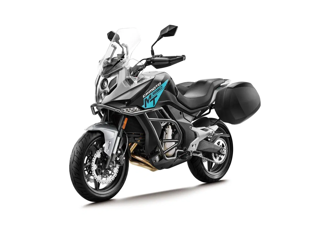 CFMOTO MT 650 ADV: la Crossover facile e versatile (5)