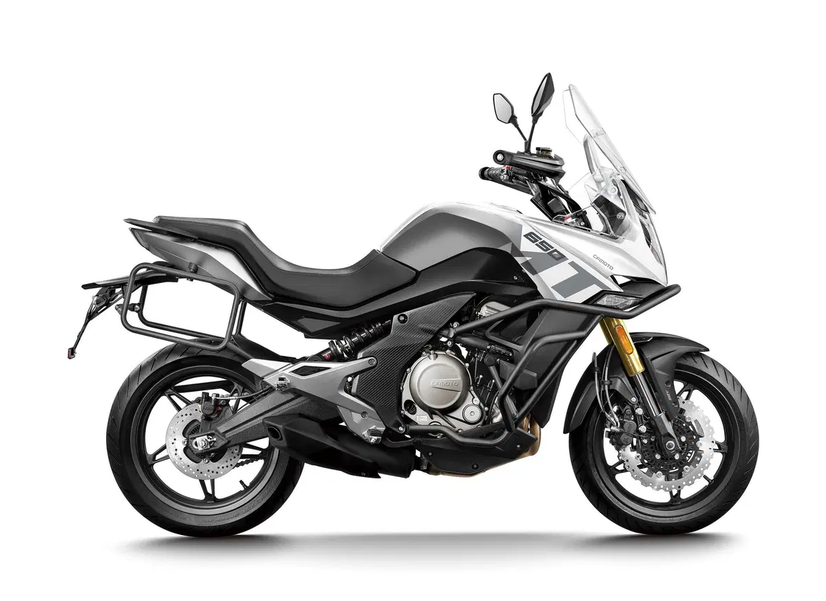 CFMOTO MT 650 ADV: la Crossover facile e versatile (8)