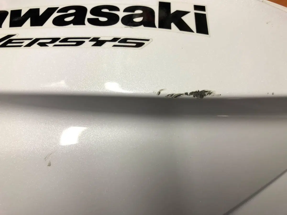 Fianco destro serbatoio Kawasaki Versys 650 15-18 (2)