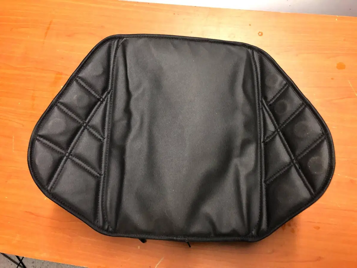 Borsa serbatoio magnetica Overside (4)