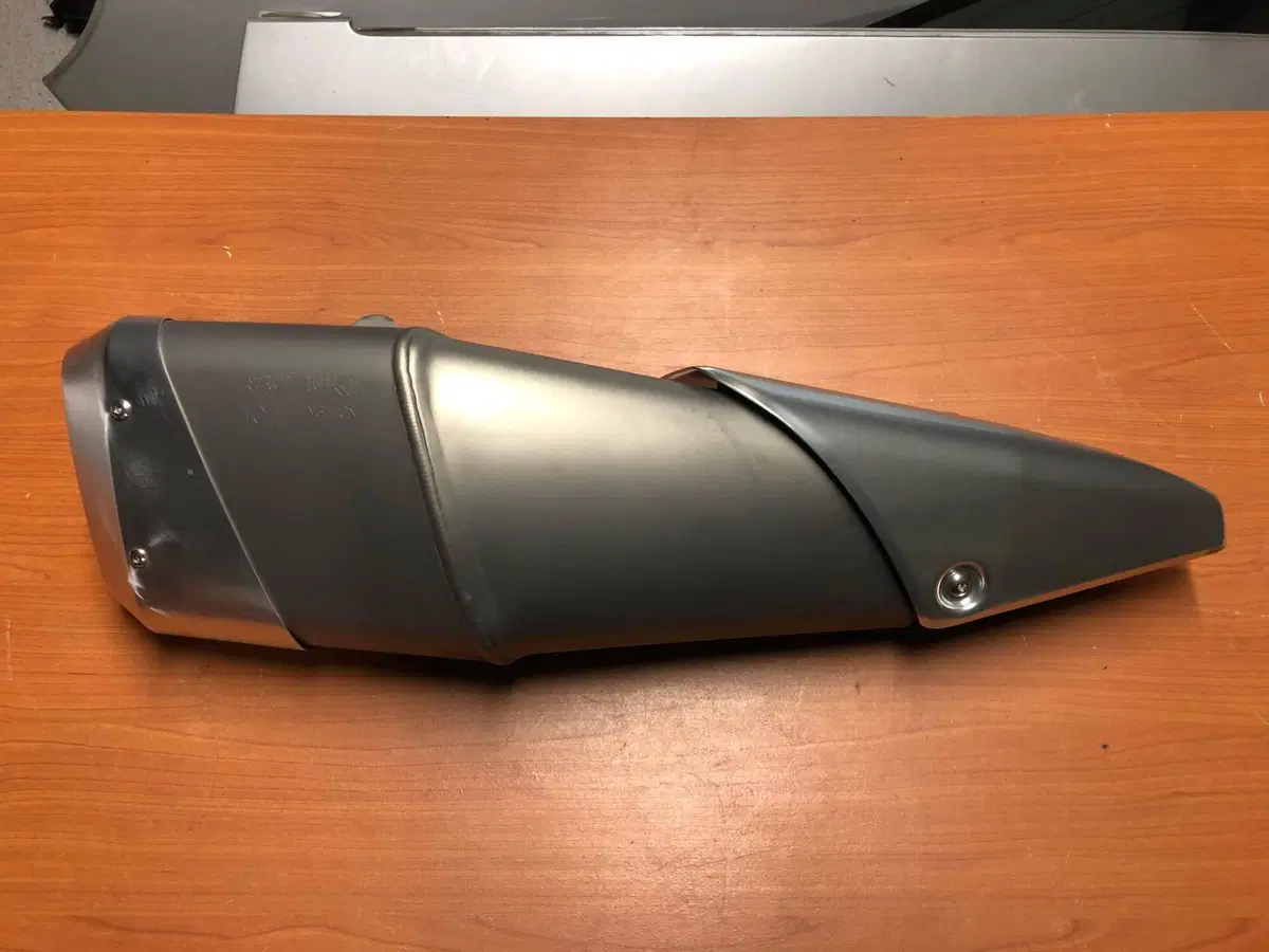 Scarico originale Suzuki GSX-R 600 750 2008-2010