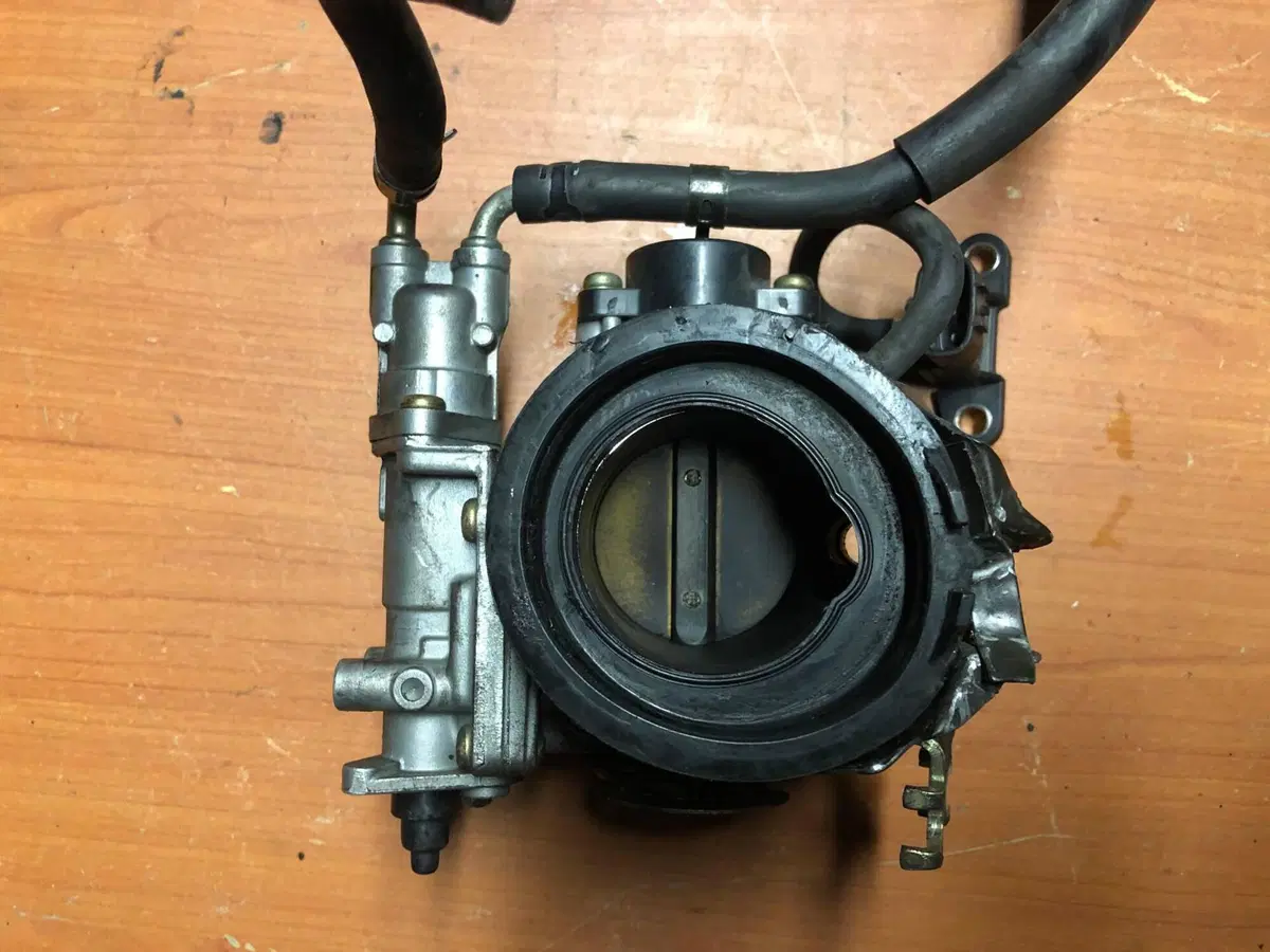 Corpo farfallato Yamaha MT-03 660 (3)