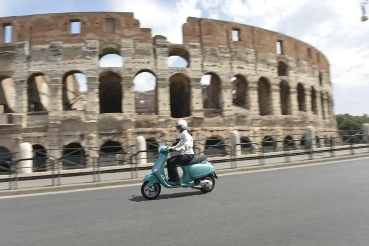 Vespa LX e Vespa S 3V, 125 e 150  (2)