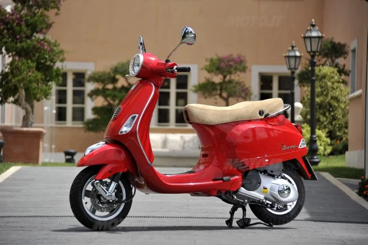 Vespa LX e Vespa S 3V, 125 e 150  (12)